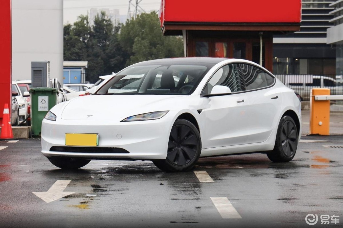 特斯拉Model 3对比小鹏P7i，家用该如何选？